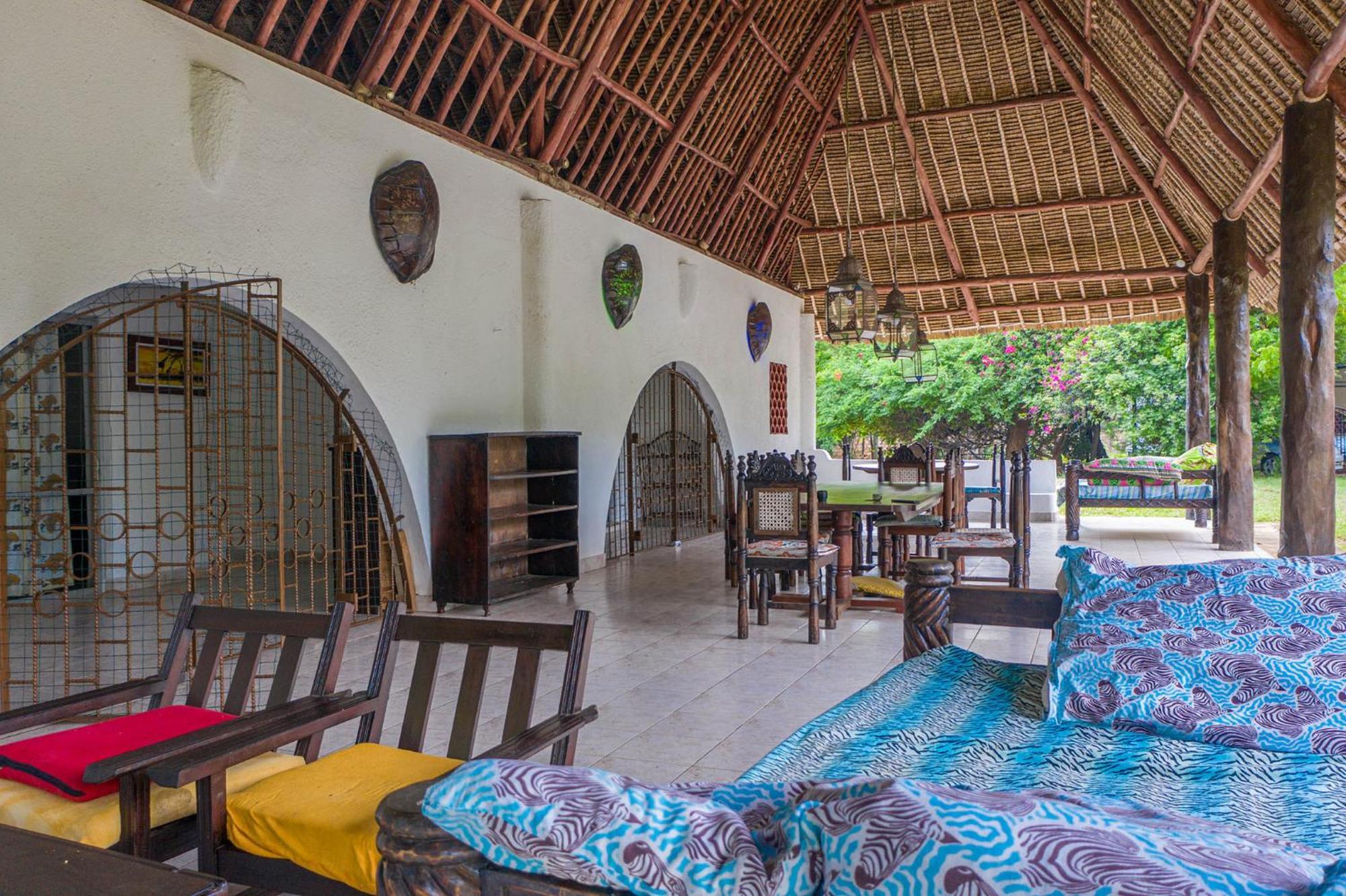 Lux Suites Kivulini Cottages Diani Beach Exterior photo